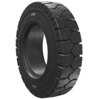 BKT Maglift Standard 7/0 R15 152/143A5
